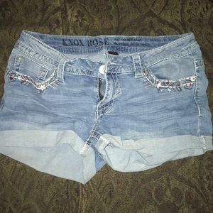 Knox Rose Mid Rise Shorts